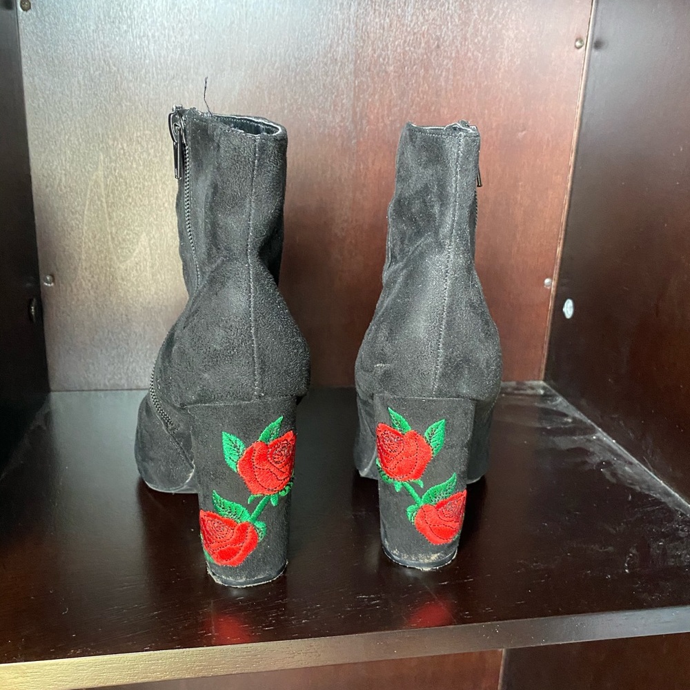 Rose heels - Picture 2 of 3